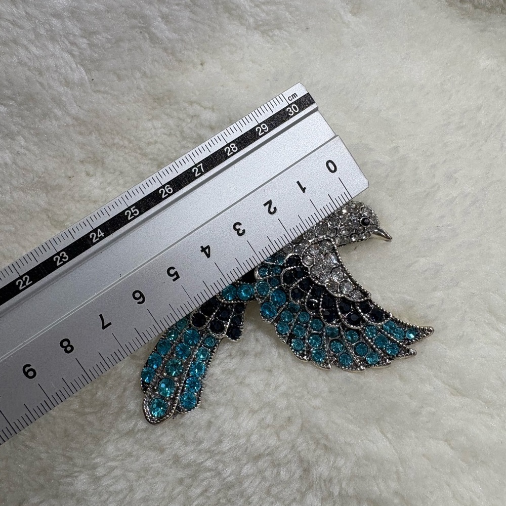Sparkling Blue and Silver Bird Brooch - Picture 3 of 6